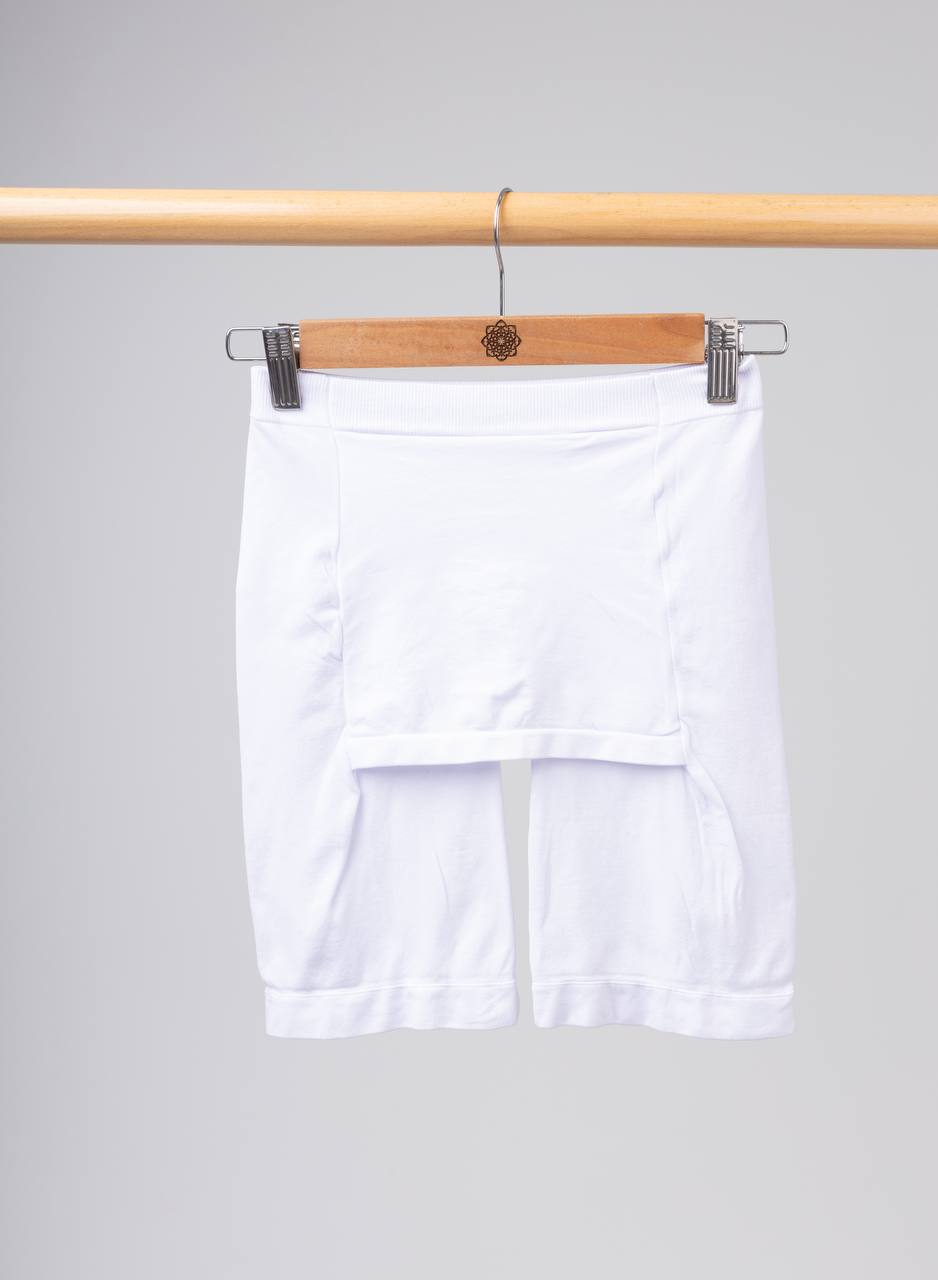 Jaida Modesty Shorts – Skirt Guard in white