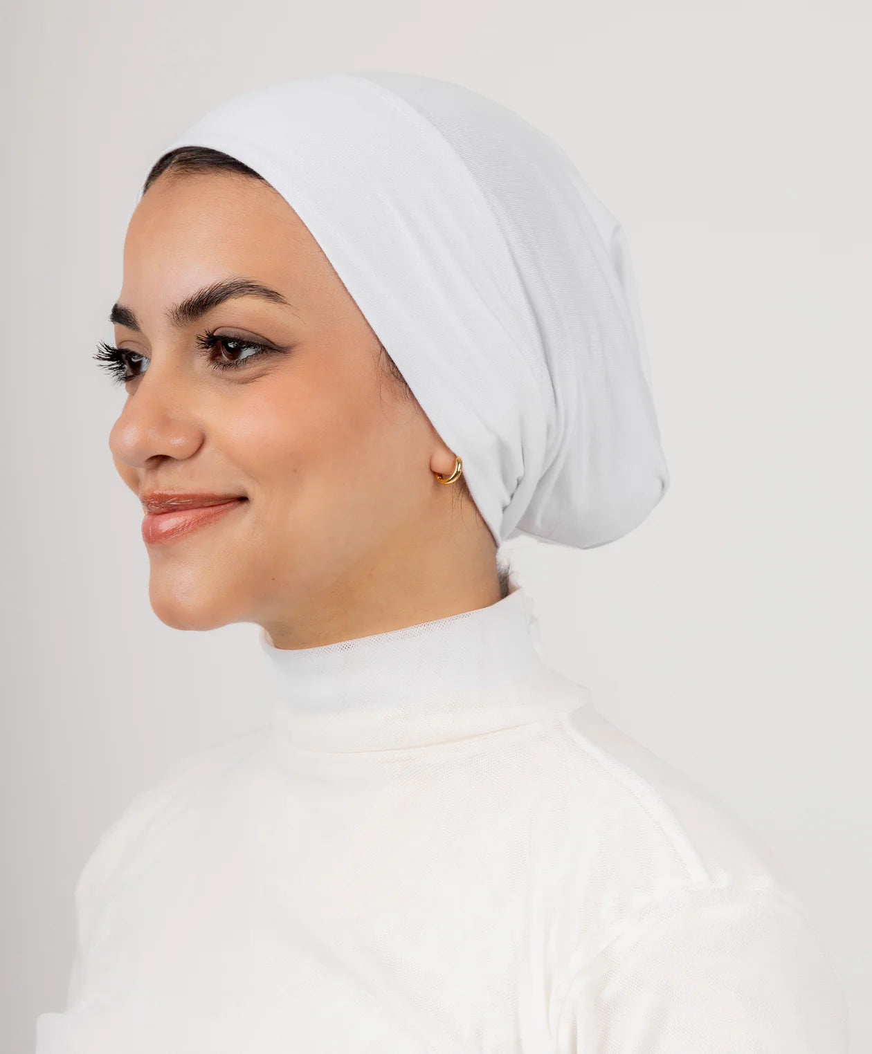 Jaida Syrian Under-scarf Close End – white cotton Lycra under-scarf