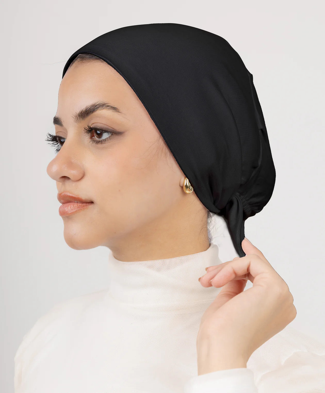 Jaida Inner Silk Under-scarf – black silk tie-back under-scarf