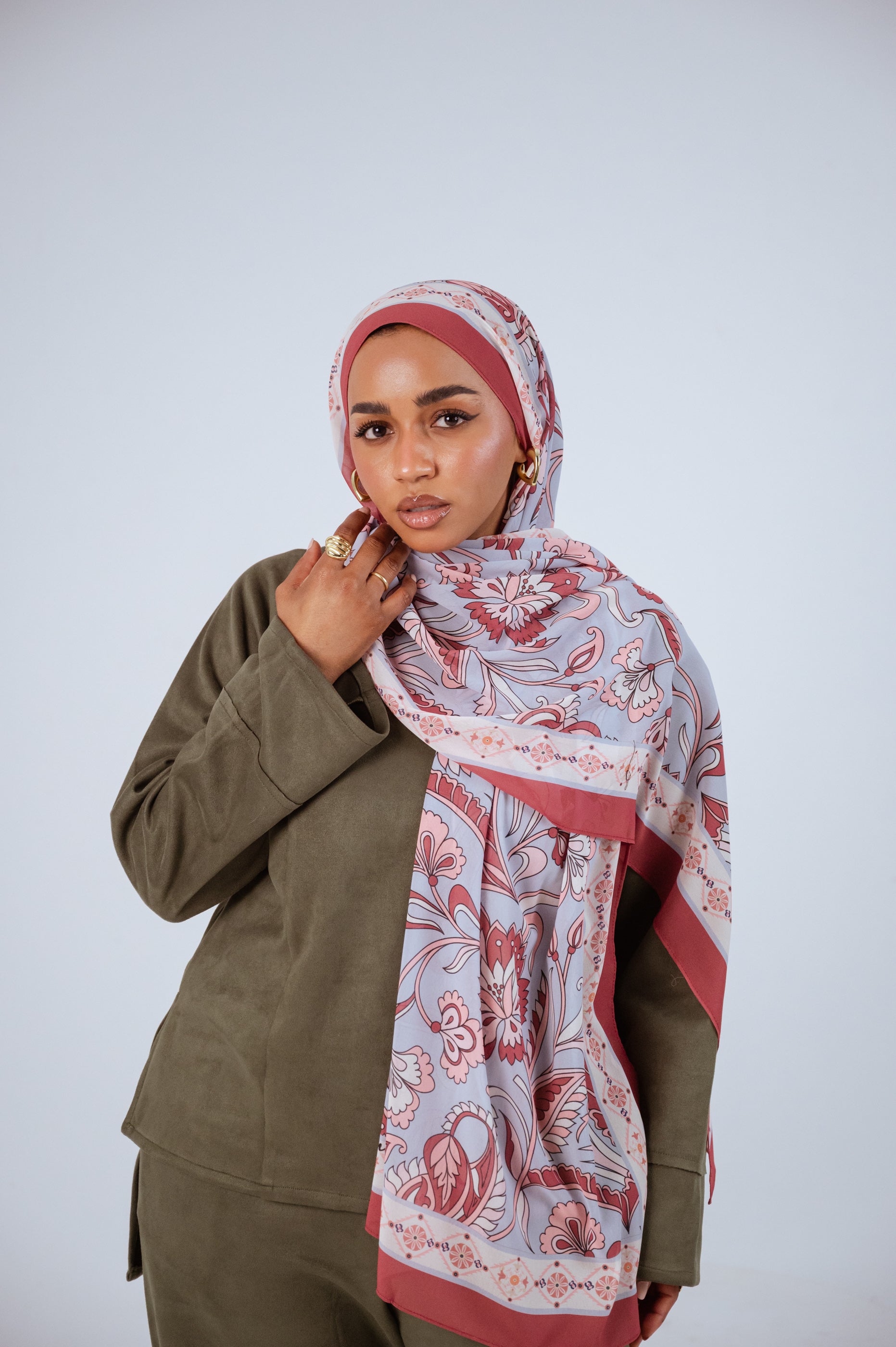 Alhambra Bloom – Luxuriöser Chiffon-Hijab