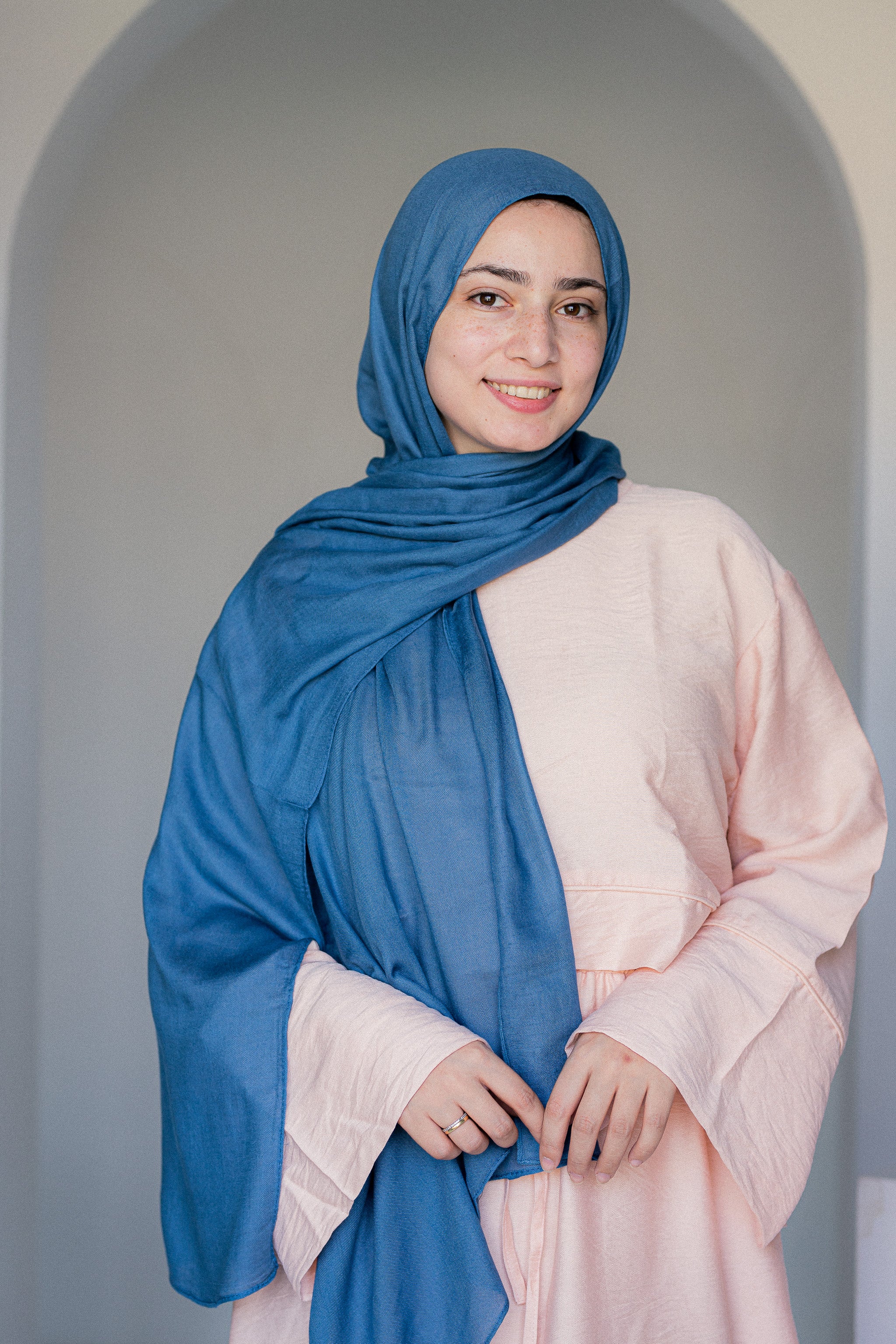 Tidemist – Modal Cotton Hijab in motion, showing its soft drape and airy texture in natural light.